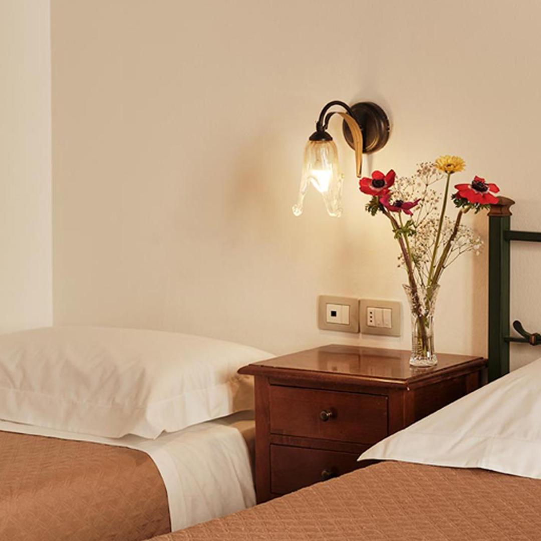 Cagliari Novecento Hotel ภายนอก รูปภาพ